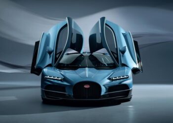 How Viral Hypercars Dominate Social Media Feeds